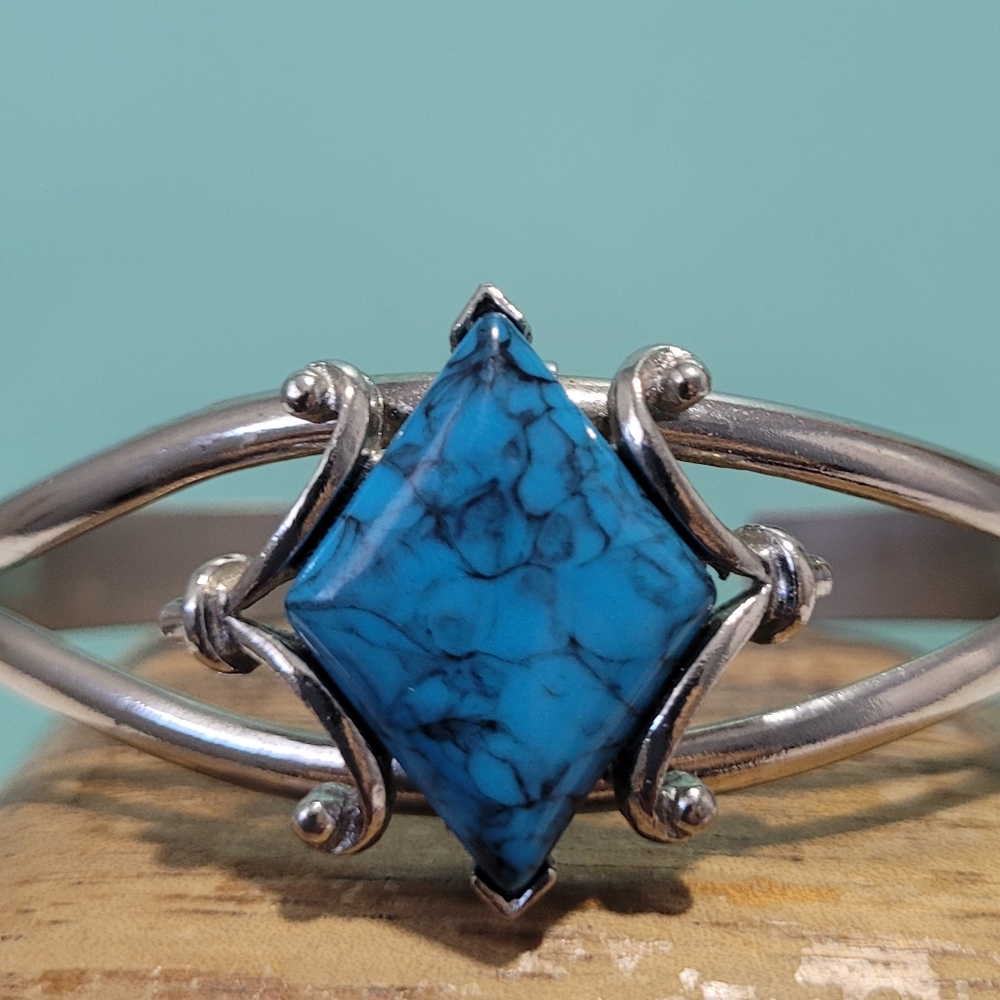 Vintage turquoise set in silver cuff bracelet